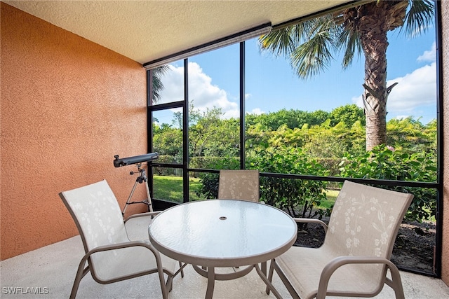 view of sunroom / solarium