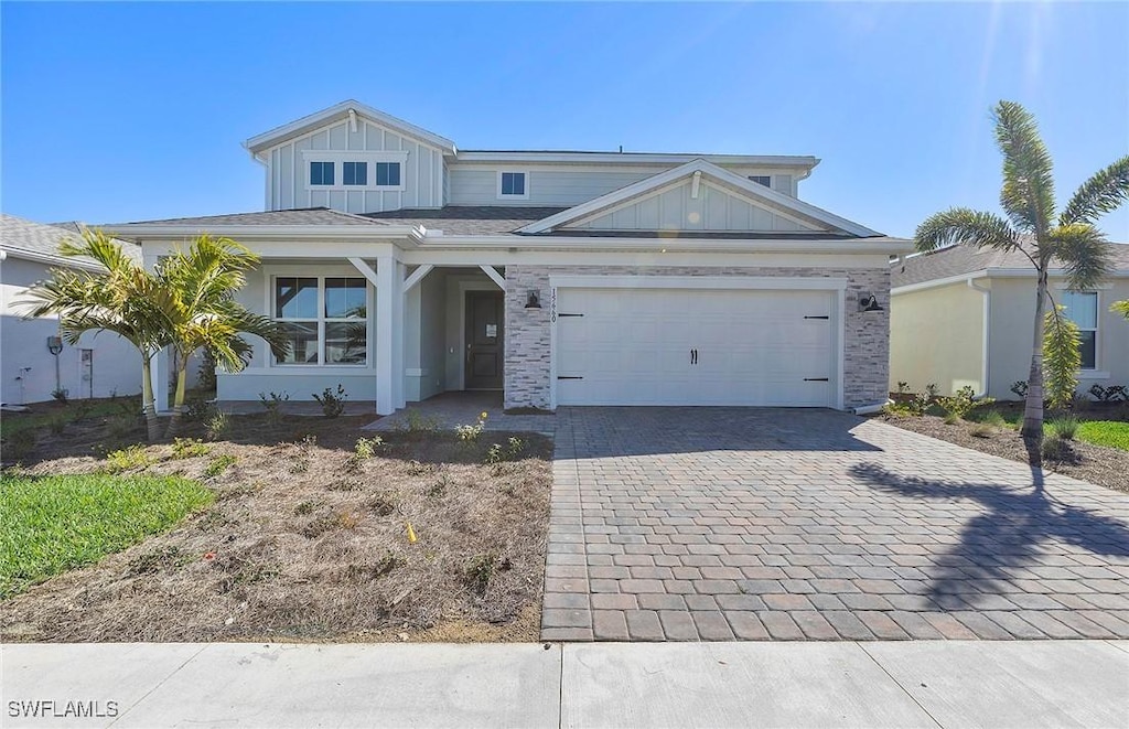 15660 Northridge Rd, Punta Gorda, FL 33982 - view of front of house with a garage