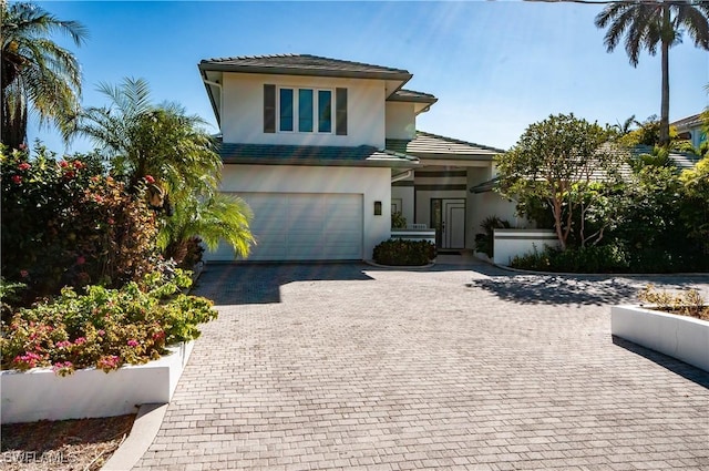 view of front facade with a garage