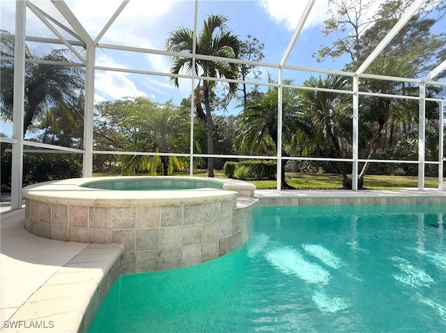 8744 Naples Heritage Dr Unit E28, Naples, FL 34112 - view of pool with an in ground hot tub and glass enclosure