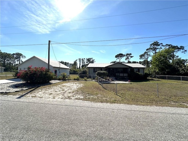 view of front of house