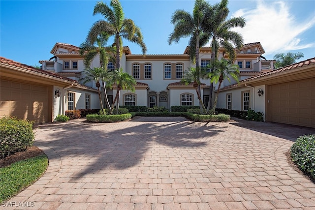 view of mediterranean / spanish home