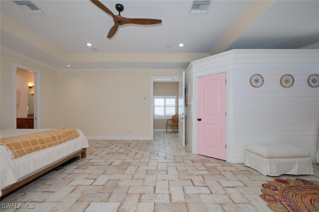 bedroom with crown molding and ceiling fan