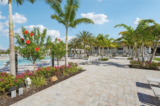 view of property's community featuring a patio