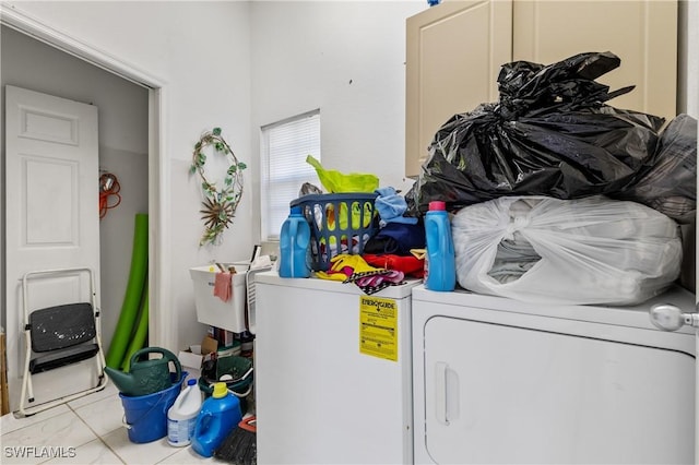 laundry room featuring washer / clothes dryer