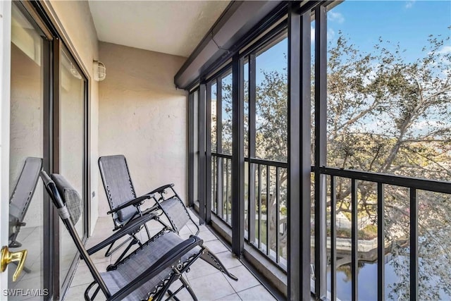 view of sunroom / solarium