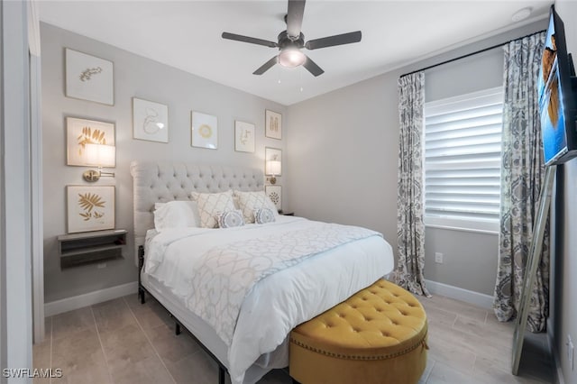 bedroom with ceiling fan