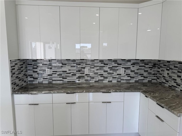 details featuring backsplash