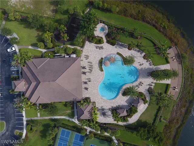 birds eye view of property