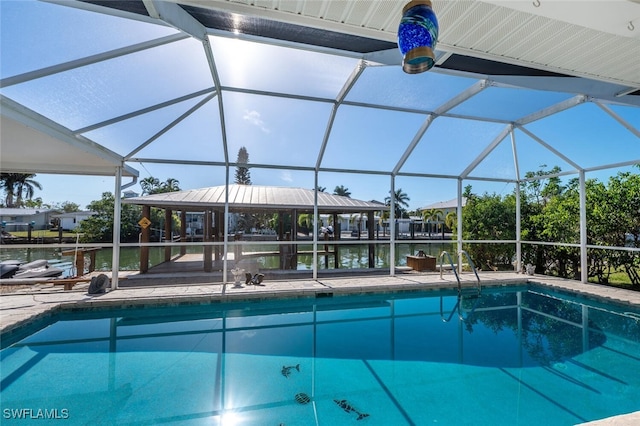 outdoor pool with a lanai