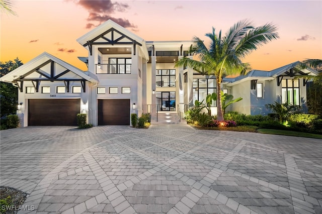 view of front facade with a garage