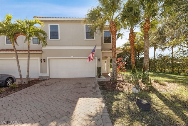 view of front of house featuring a garage