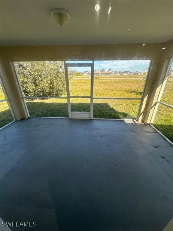 view of unfurnished sunroom