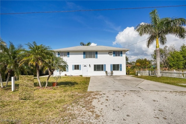 view of front of house with a front yard