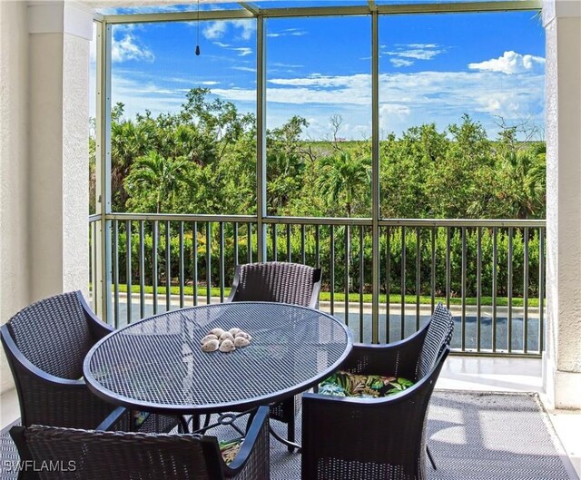 view of sunroom / solarium