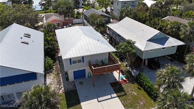 bird's eye view with a residential view