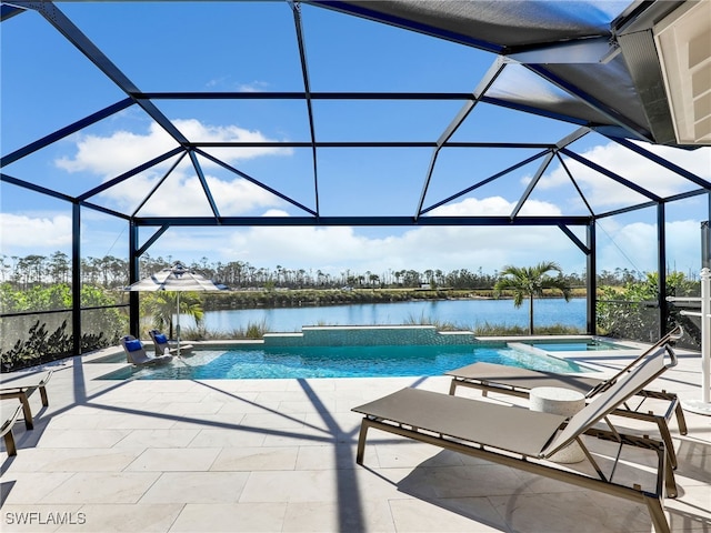 view of pool featuring a jacuzzi, pool water feature, glass enclosure, a water view, and a patio area