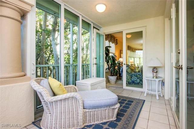 view of sunroom / solarium