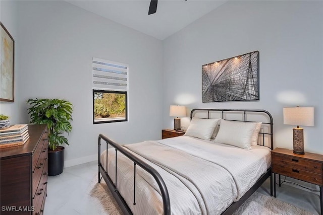 bedroom with ceiling fan