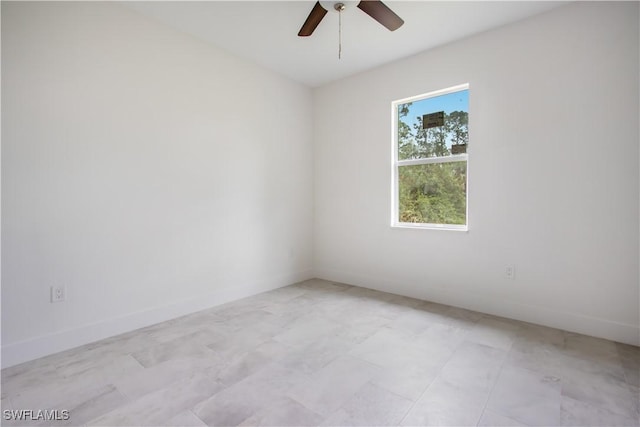 empty room featuring ceiling fan