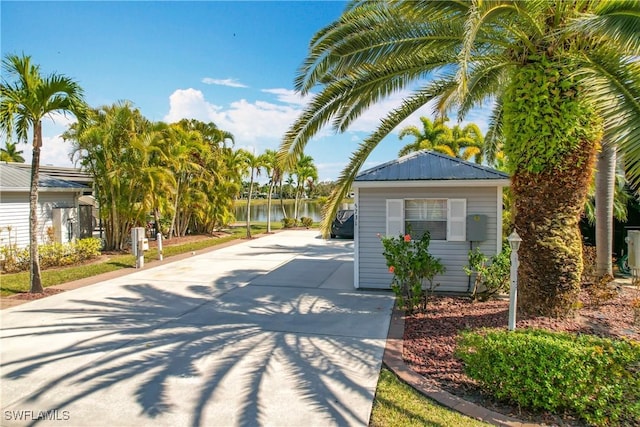 Listing photo 3 for 5731 Cypresswoods Resort Dr, Fort Myers FL 33905