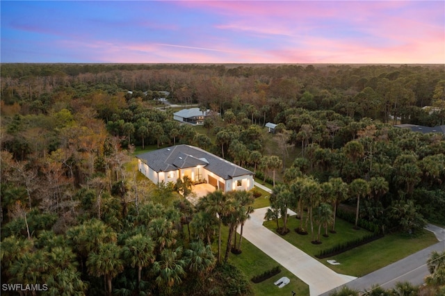 view of aerial view at dusk