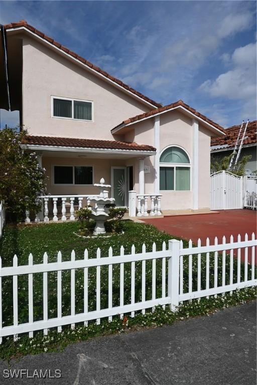 view of mediterranean / spanish home