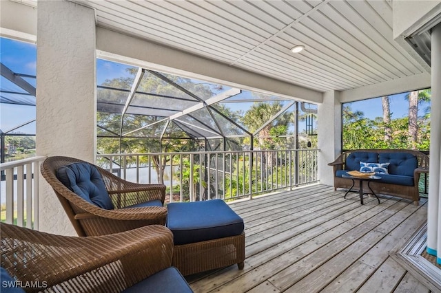 sunroom / solarium with a healthy amount of sunlight