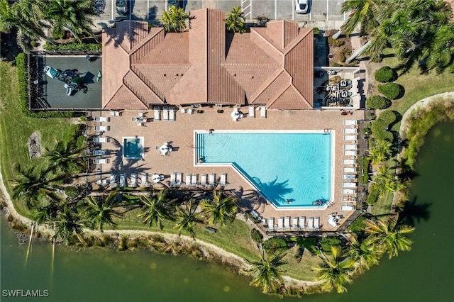 bird's eye view featuring a water view