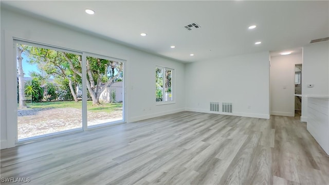 empty room featuring light hardwood / wood-style floors