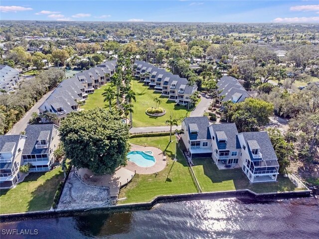 bird's eye view featuring a water view