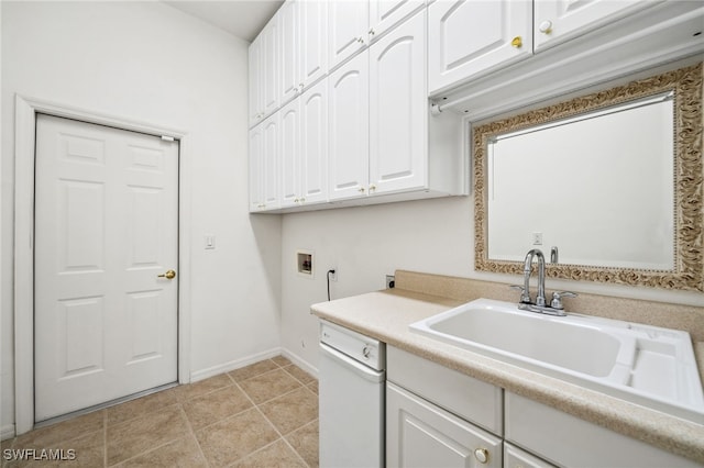 laundry room featuring laundry area, light tile patterned floors, baseboards, hookup for a washing machine, and a sink