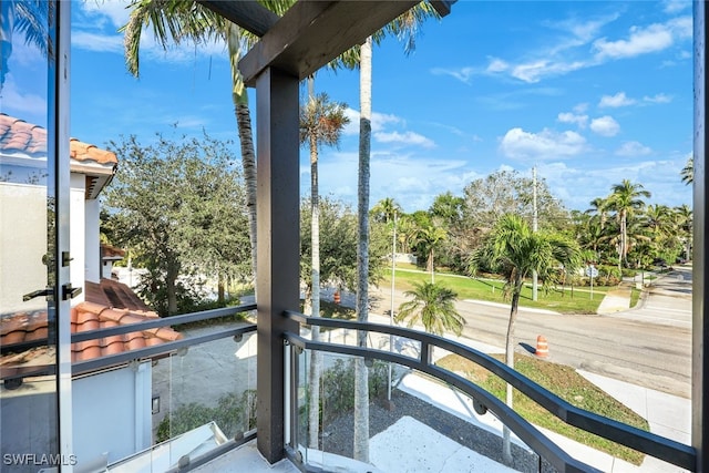646 111th Ave N, Naples, FL 34108 - view of balcony