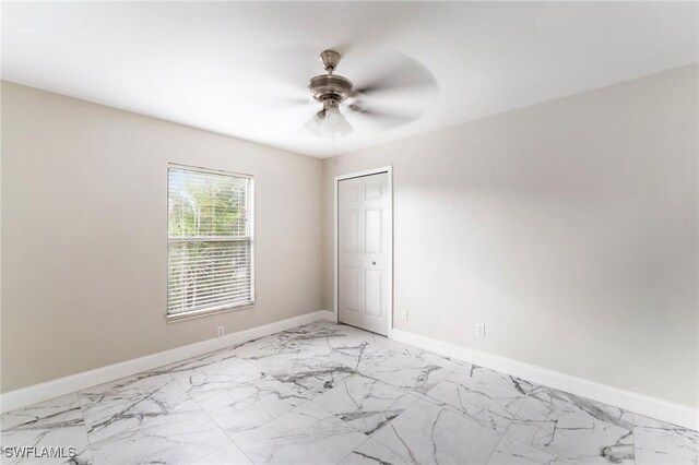 empty room with ceiling fan