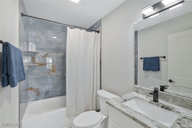 full bathroom with shower / bath combination with curtain, vanity, and toilet