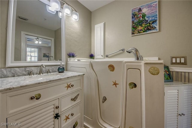 bathroom with vanity