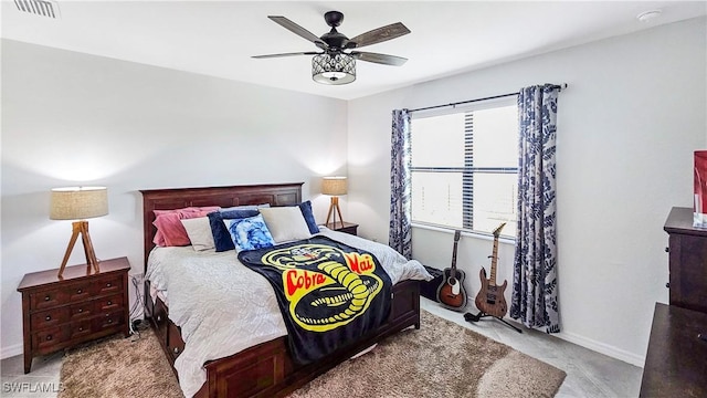 bedroom featuring ceiling fan