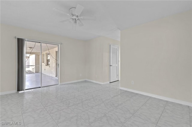 empty room featuring ceiling fan