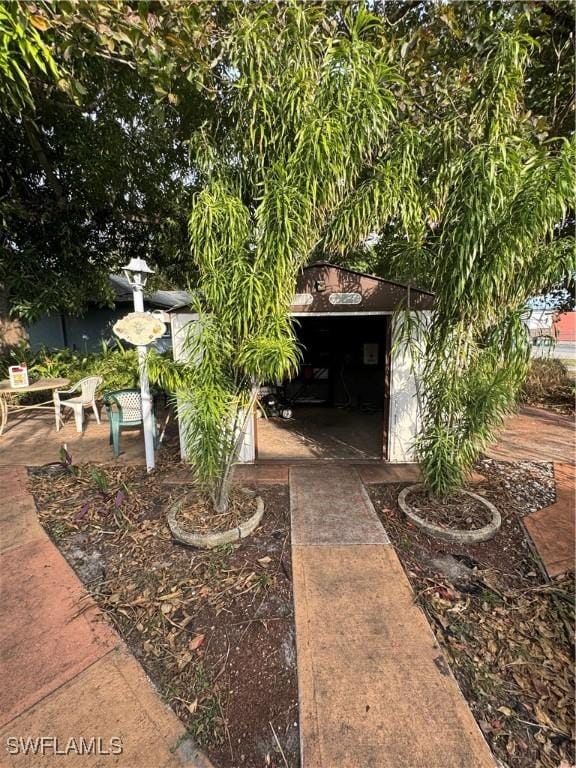 1937 Evans Ave, Fort Myers, FL 33901 - view of yard