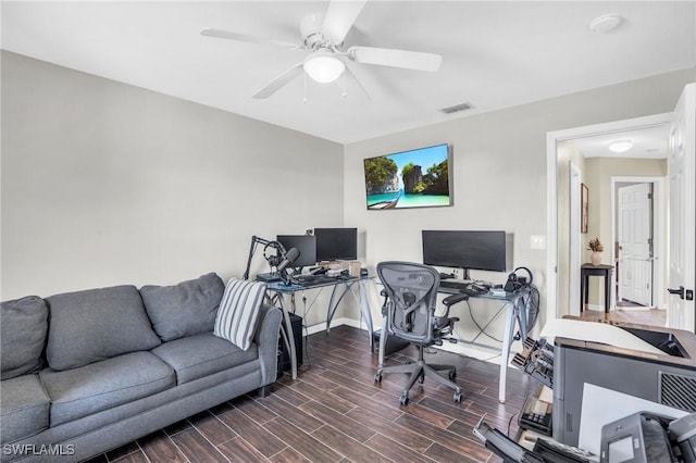 office area with ceiling fan