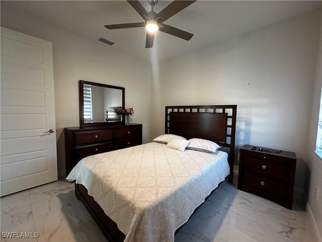 bedroom featuring ceiling fan