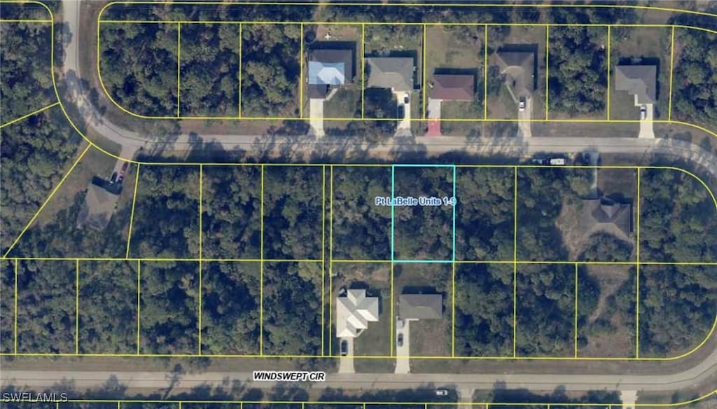 8044 Windswept Cir, Labelle, FL 33935