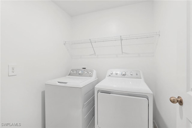 12230 Dakota Ridge Pl, Lehigh Acres, FL 33974 - laundry room with washer and dryer