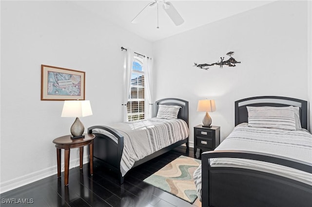 bedroom featuring ceiling fan