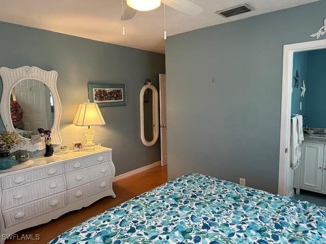 bedroom with ceiling fan