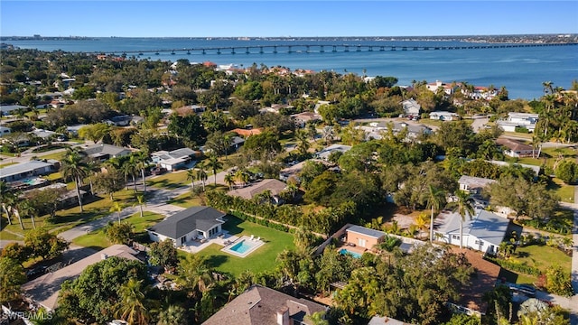 bird's eye view featuring a water view