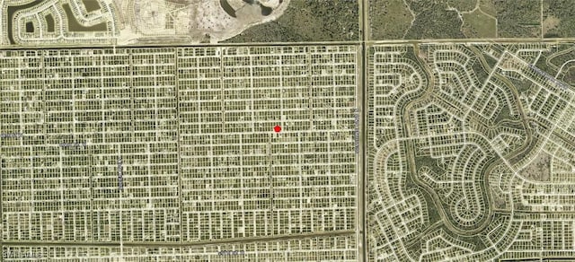 Listing photo 2 for 2702 68th St W, Lehigh Acres FL 33971