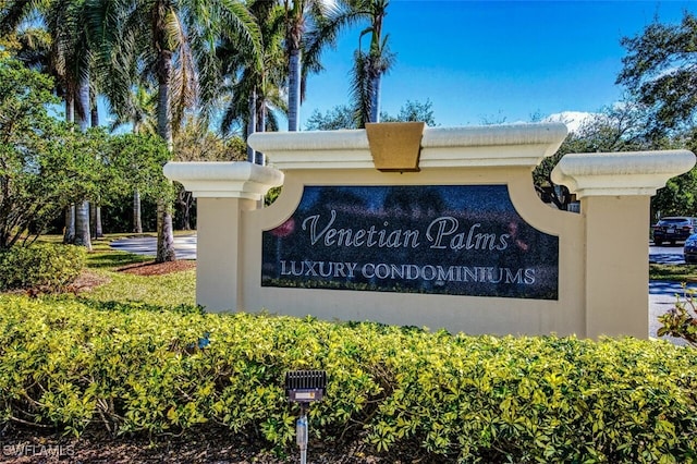 view of community / neighborhood sign