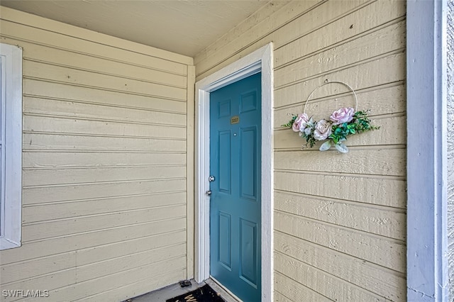 view of property entrance