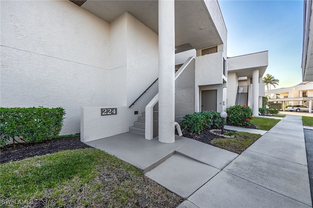 view of property entrance